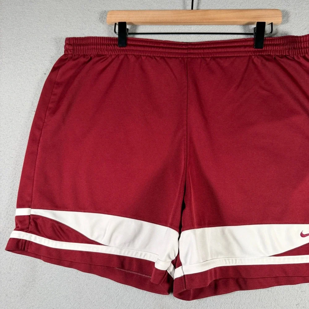 Vintage Nike Men XL Athletic Basketball Shorts Maroon White Swoosh Elastic Waist